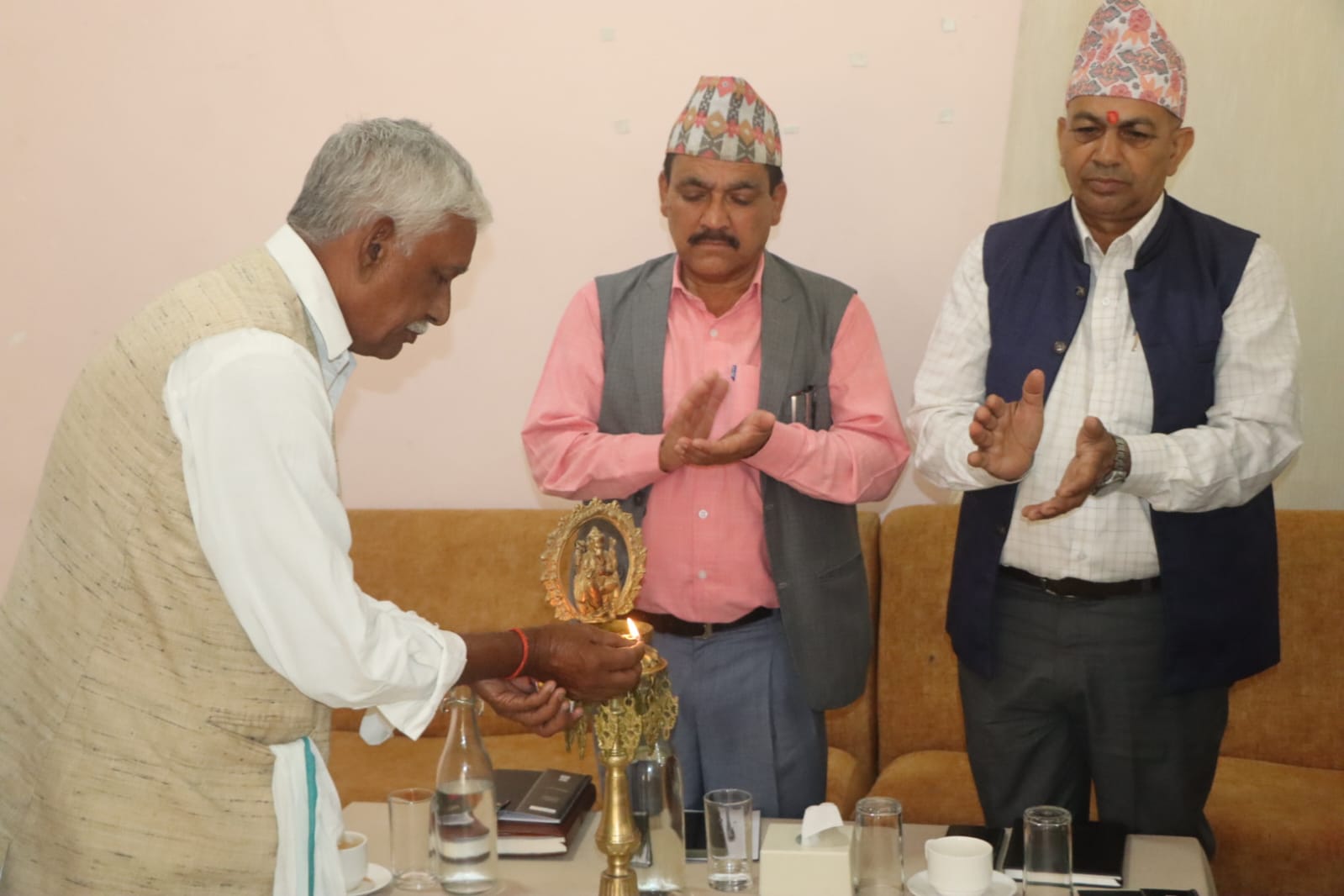 पंक्षी संरक्षणका लागि वन जोगाउन आवश्यक छ : मन्त्री कलवार